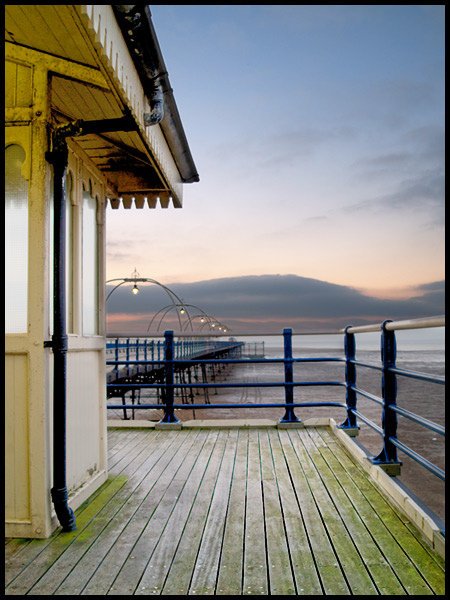 faux-hdr-pier-shelter-take-2.jpg