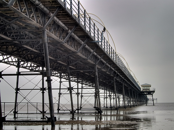 Southport Pier, Below